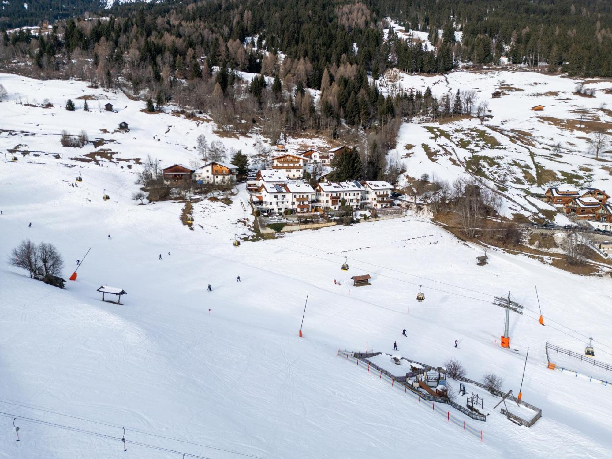 Jägerlodge Apartments Ladis Exteriör bild